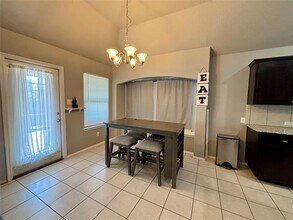 900 Grouse Rd in Glenn Heights, TX - Building Photo - Building Photo