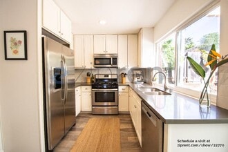 189 Calle Guernica, Unit 2920-11 in San Marcos, CA - Building Photo - Building Photo