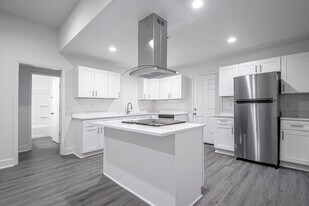 306 S Schiller St in Little Rock, AR - Building Photo