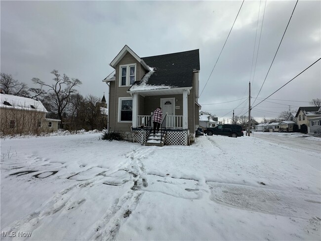 property at 2495 Apple Ave