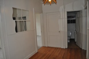 160 Pleasant St, Unit 1 in Morgantown, WV - Building Photo