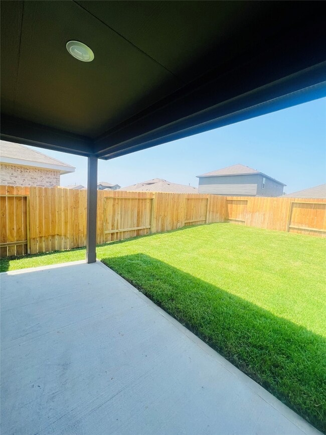 property at 5215 Mossdale Blf Ln