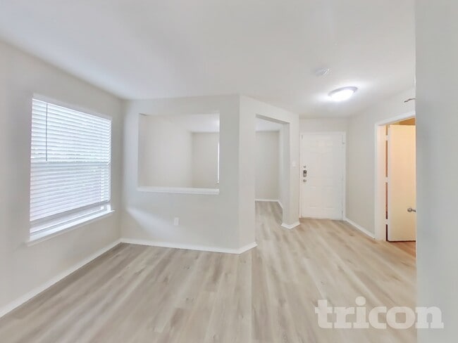 6546 Benwood Crest in San Antonio, TX - Building Photo - Building Photo