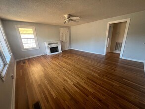 8020 Hwy 43 in Northport, AL - Building Photo - Building Photo