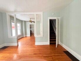 962 Dunham St SE in Grand Rapids, MI - Building Photo