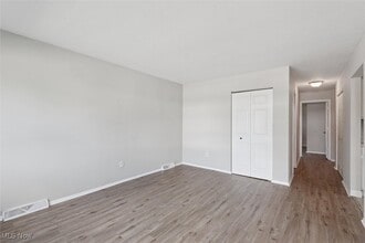 3713 E 144th St in Cleveland, OH - Building Photo - Building Photo