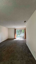 3591 Quail Lakes Dr in Stockton, CA - Building Photo - Building Photo