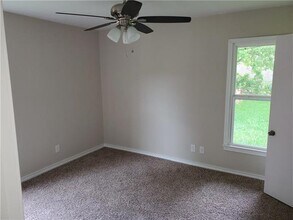 2728 Oates Dr in Dallas, TX - Building Photo - Building Photo