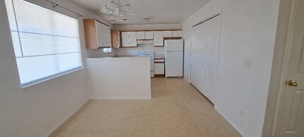 347 Lenore St-Unit -4 in Twin Falls, ID - Building Photo - Building Photo