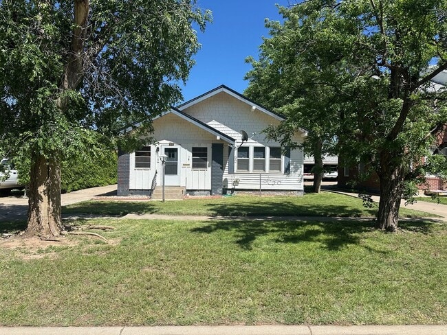 property at 1619 S Jackson St