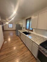 536 N 15th St in Coshocton, OH - Building Photo