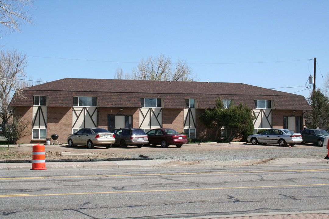 Tabor Street in Wheat Ridge, CO - Building Photo