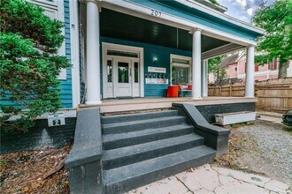 207 Michigan Ave in Mobile, AL - Foto de edificio - Building Photo