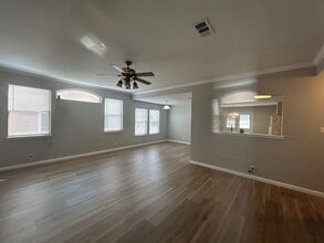 7711 Wexford Grove in San Antonio, TX - Building Photo - Building Photo