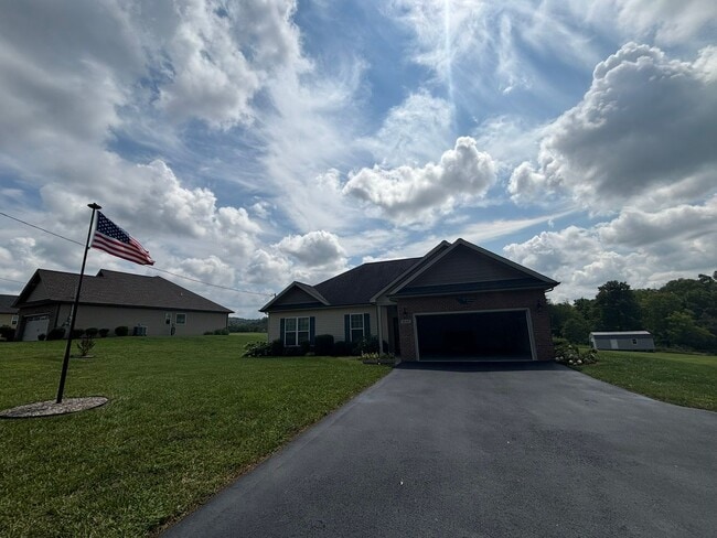 property at 1645 Old Stagecoach Rd