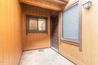 120 Lakewood Village Cir in Daytona Beach, FL - Foto de edificio - Building Photo