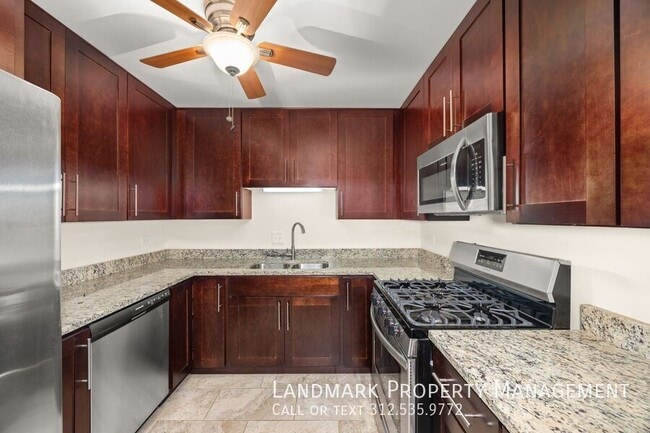 1209 N Harlem Ave in Oak Park, IL - Building Photo - Building Photo