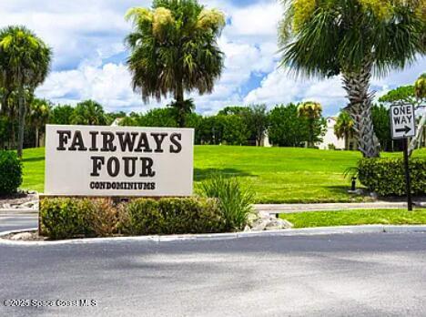 2245 Golf Isle Dr in Melbourne, FL - Building Photo - Building Photo