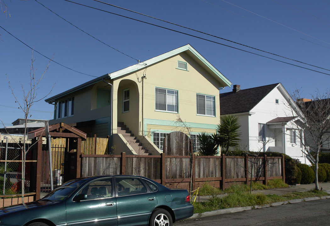 1186-1192 Ocean Ave in Oakland, CA - Building Photo