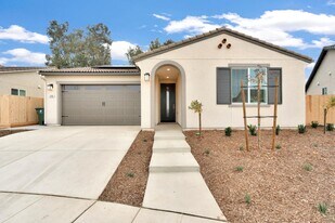 2143 N Renn Ave in Clovis, CA - Building Photo