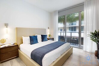 777 N Ocean Dr in Hollywood, FL - Building Photo - Building Photo