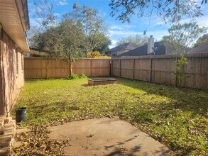 3046 Mosby Dr in Sugar Land, TX - Building Photo - Building Photo