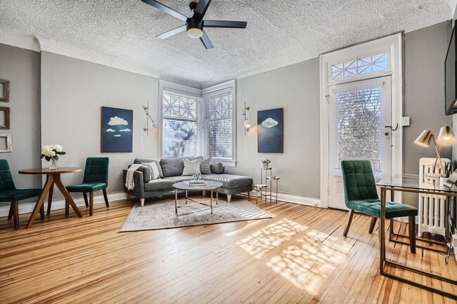 1660 N Gaylord St in Denver, CO - Building Photo - Building Photo