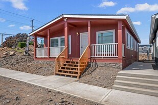 204 S Sheridan St in Spokane, WA - Building Photo