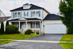 2480 Lehman Dr in West Chicago, IL - Building Photo