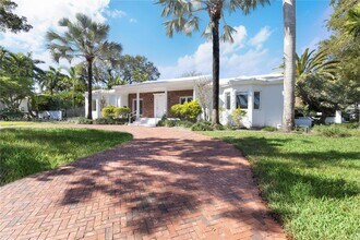 4404 Alhambra Cir in Coral Gables, FL - Building Photo - Building Photo