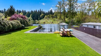 Sammamish River Apartments in Kenmore, WA - Building Photo - Interior Photo