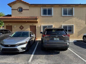 17358 NW 74th Ave in Hialeah, FL - Building Photo - Building Photo