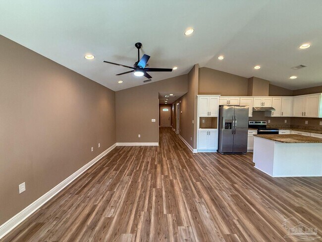 10423 Tanton Rd in Pensacola, FL - Building Photo - Building Photo