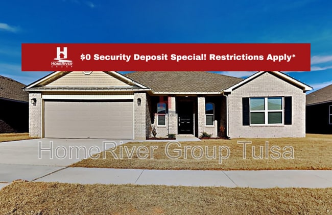 property at 7509 E 157th Pl S