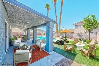 7216 Archcrest Ave in Las Vegas, NV - Building Photo - Building Photo