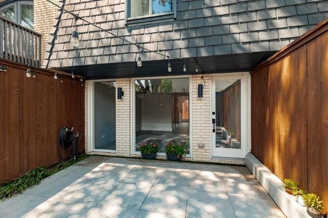property at 3635 Hawthorne Ave