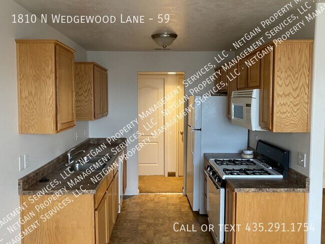1810 N Wedgewood Ln, Unit 59 in Cedar City, UT - Foto de edificio - Building Photo