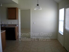 609 Quail Hollow Dr in Midlothian, TX - Foto de edificio - Building Photo