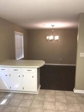 1617 W Washington Ave in Jonesboro, AR - Building Photo - Building Photo