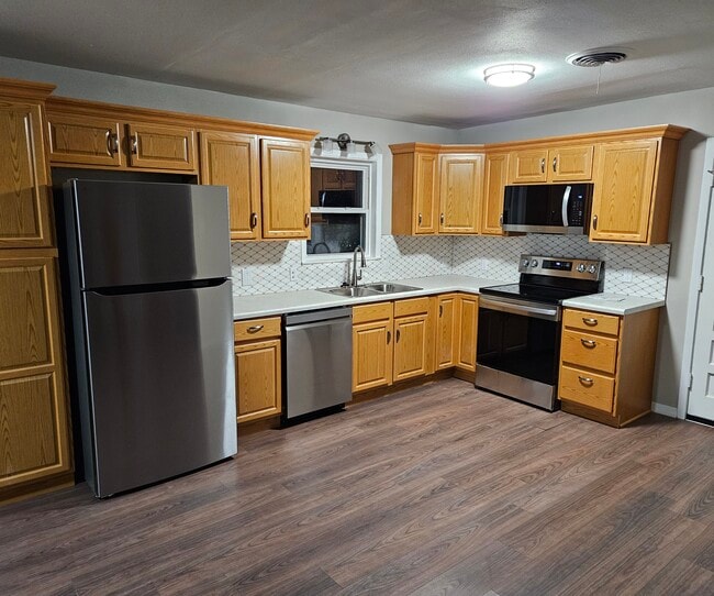 property at 3005 Forest Trail