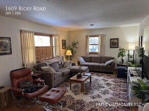 1609 Ricky Rd in Charlottesville, VA - Building Photo - Building Photo