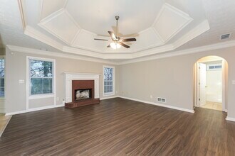 875 Georgian Hills Dr in Lawrenceville, GA - Foto de edificio - Building Photo