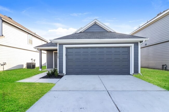 property at 5122 Hector Gustavo