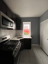 157 Avenue E, Unit 9 in Bayonne, NJ - Building Photo