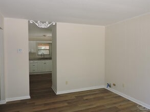 6879 Trail Ride S in Milton, FL - Building Photo - Building Photo