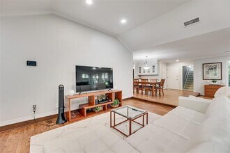 3825 Echo Brook Ln in Dallas, TX - Building Photo - Building Photo