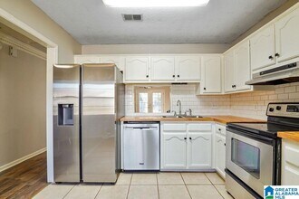 3507 Wildewood Dr in Pelham, AL - Building Photo - Building Photo