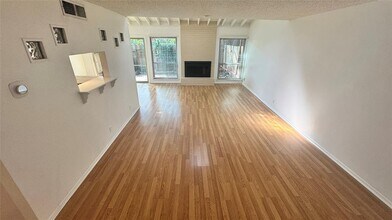 8903 Trone Cir in Austin, TX - Building Photo - Building Photo