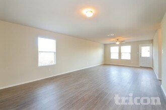 4118 Josephs Run in Converse, TX - Building Photo - Building Photo