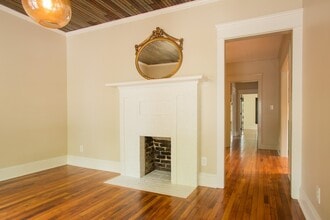 2018 Englewood Ave in Durham, NC - Building Photo - Building Photo